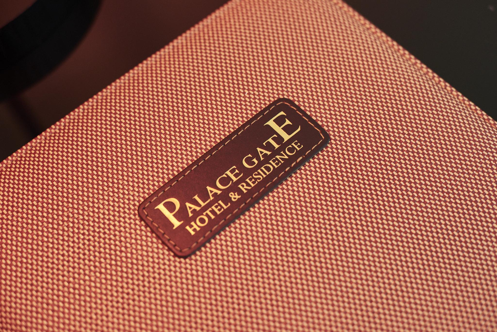 Palace Gate & By Ehm 4*